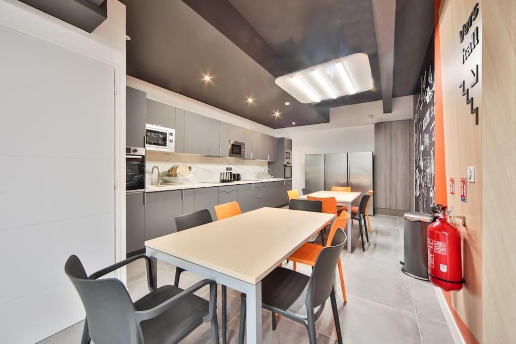03.Studio#Charenton#Fitness#Cinema Extérieur photo
